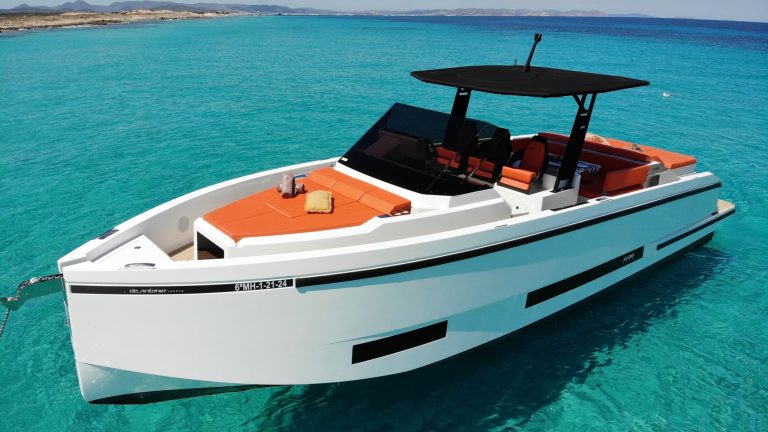 Bow sundeck of De Antonio D36 Ikigai - Yacht in Ibiza
