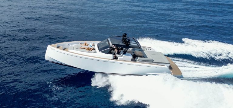 Port view of Pardo 50 Mimi - Yacht in Ibiza