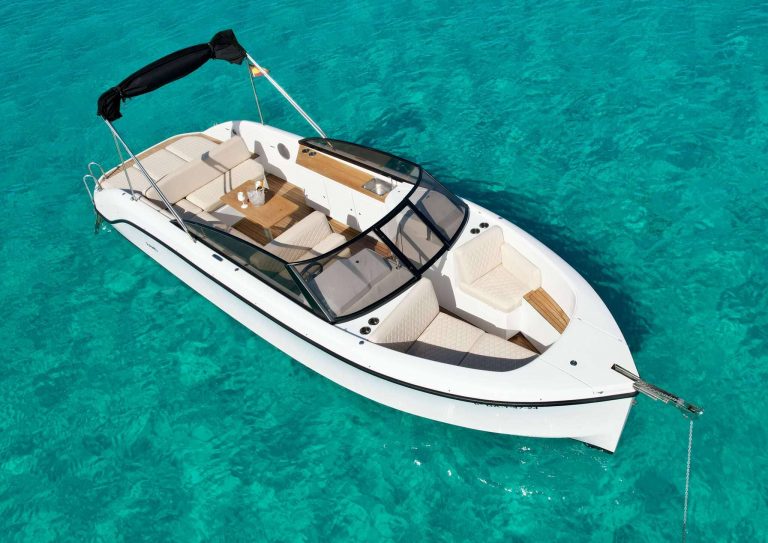 Bow of Rand 27 Just relax - Motorboat in Ibiza