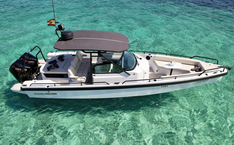 Starboard view 3 of Axopar Brabus 500 Just cool - Motorboat in Ibiza