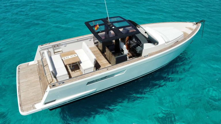 Starboard view of Fjord 40 S Open P23 - Yacht in Ibiza