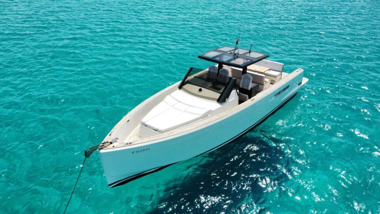 Bow of Fjord 40 S Open P23 - Yacht in Ibiza