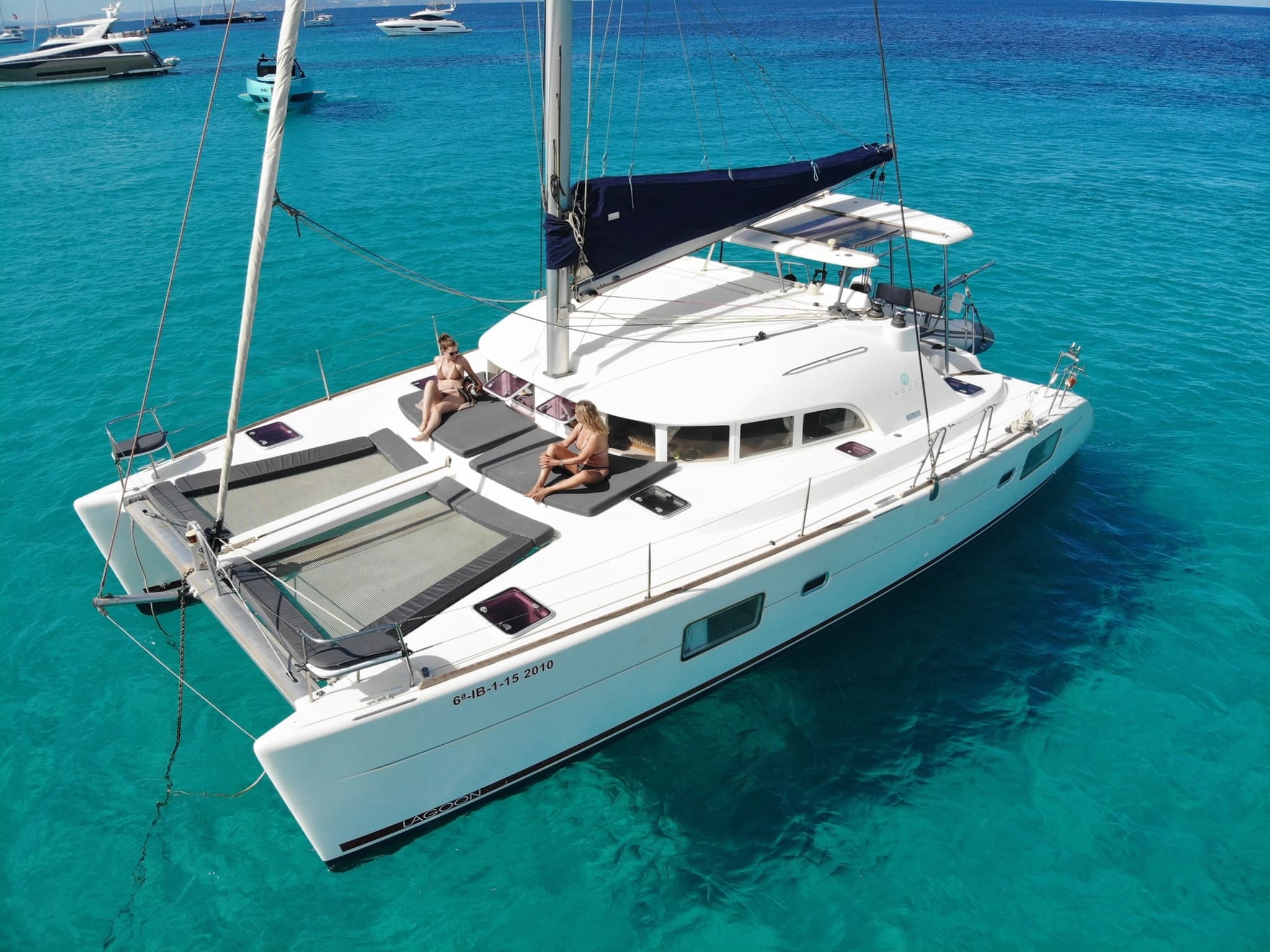 Bow of Lagoon 38 Niu Tribe - Catamaran in Ibiza