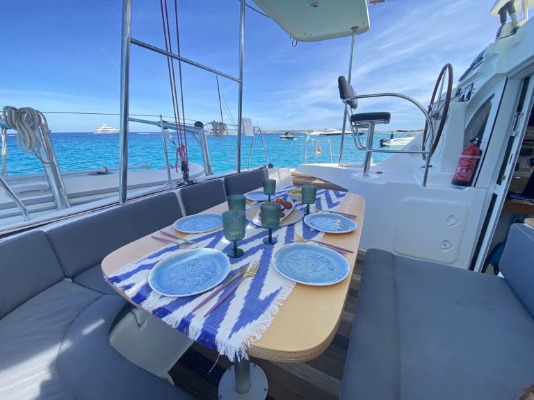 Stern table of Lagoon 38 Niu Tribe - Catamaran in Ibiza