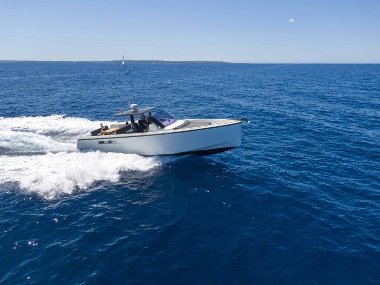 Sailing of Fjord 40 Incógnito - Yacht in Ibiza