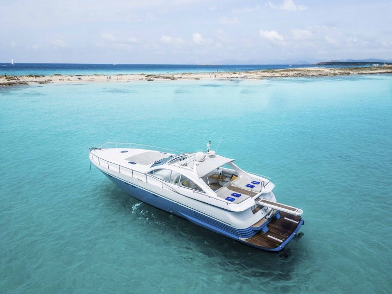 Stern of Pershing 54 Torre del Canónigo - Yacht in Ibiza