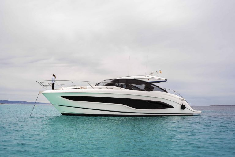 Port view of Princess V55 Shaka - Yacht in Ibiza