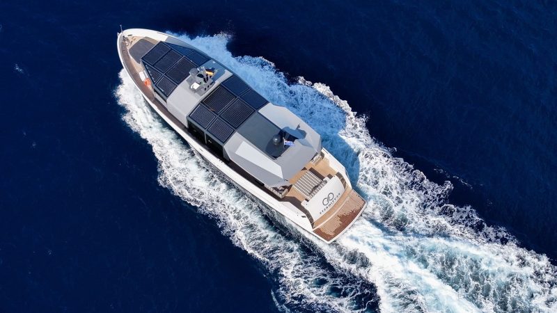 Sailing of Arcadia 85 Eternity 44 - Superyacht in Ibiza