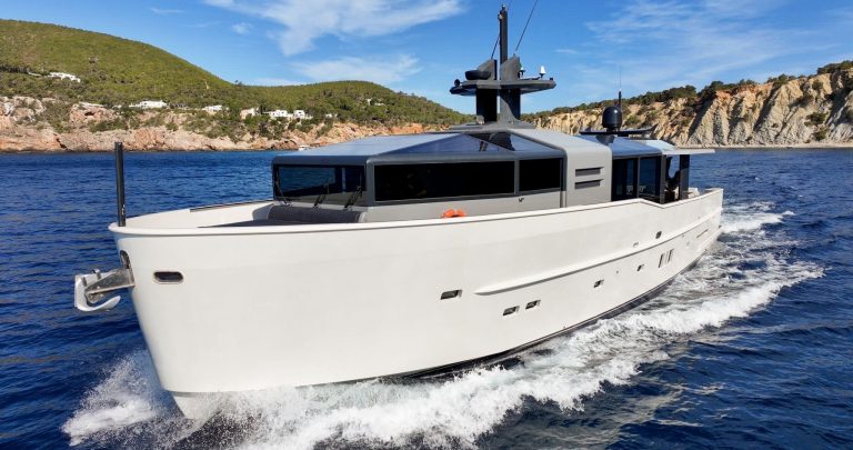 Port view of Arcadia 85 Eternity 44 - Superyacht in Ibiza