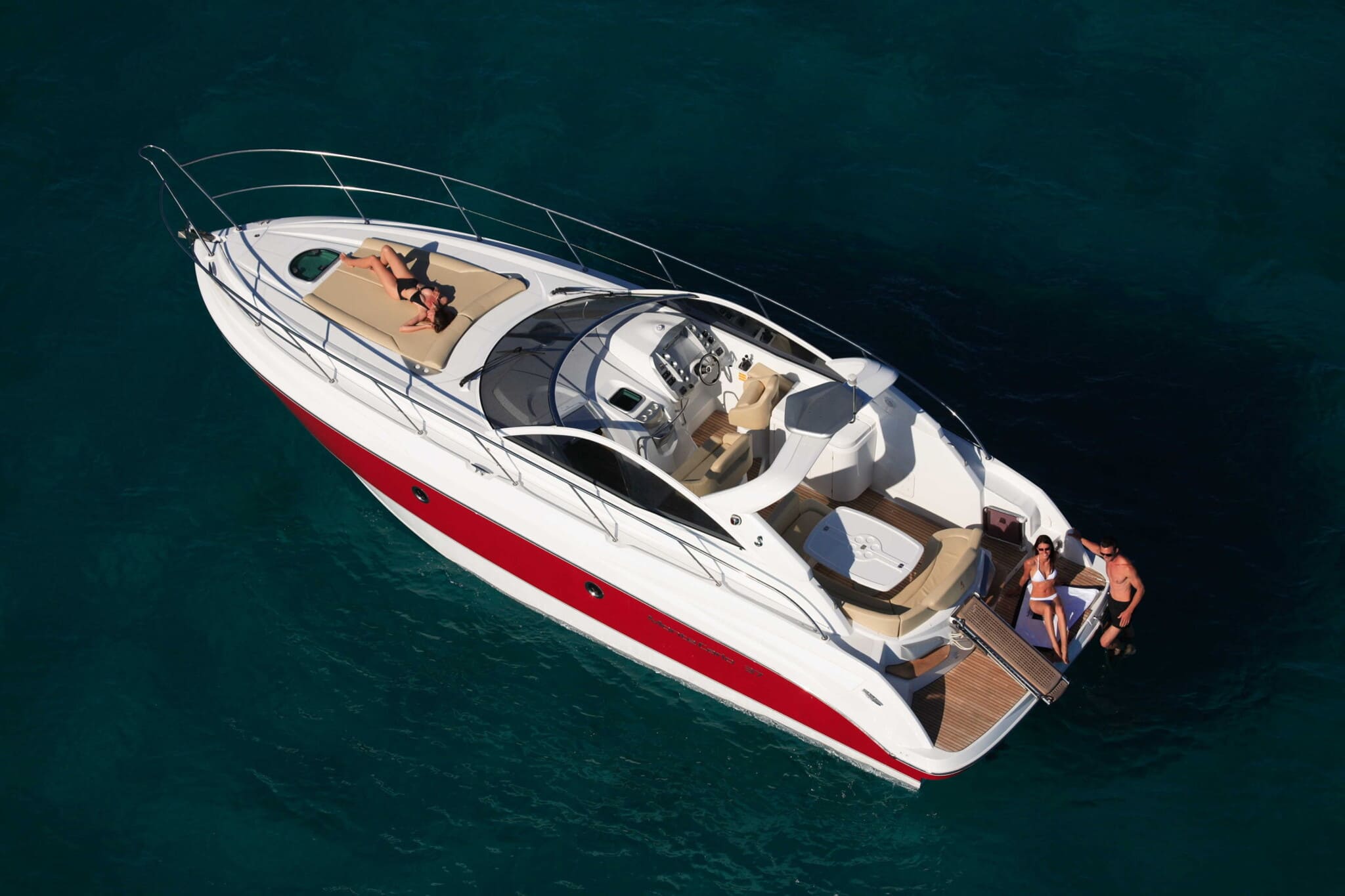 Port view of Montecarlo 37 Xenia - Yacht in Ibiza