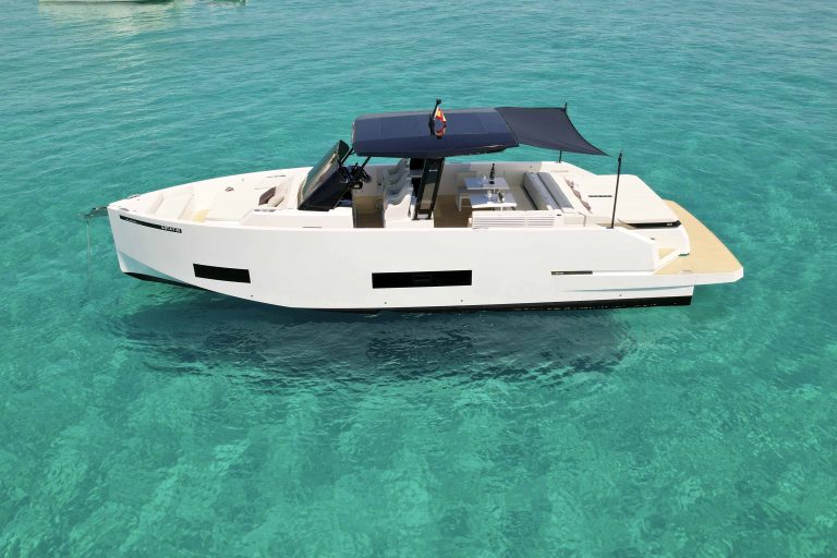 Port view of De Antonio D42 Bb Otazu - Yacht in Ibiza
