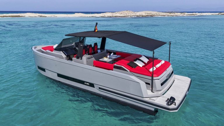 Port view of De Antonio D36 Playyacht IV - Yacht in Ibiza