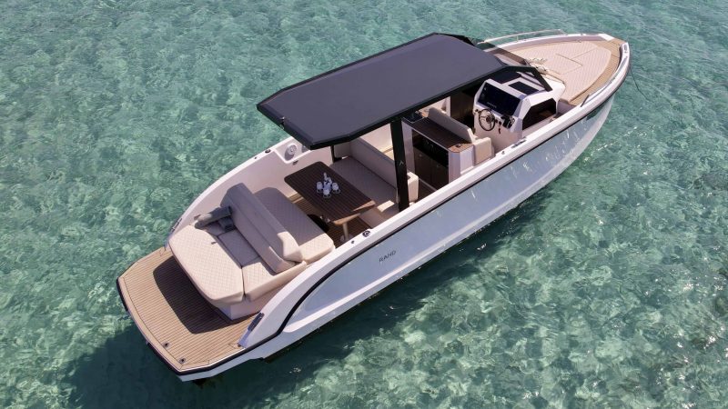 Starboard view 2 of Rand 32 Archipelago Just amazing - Yacht in Ibiza