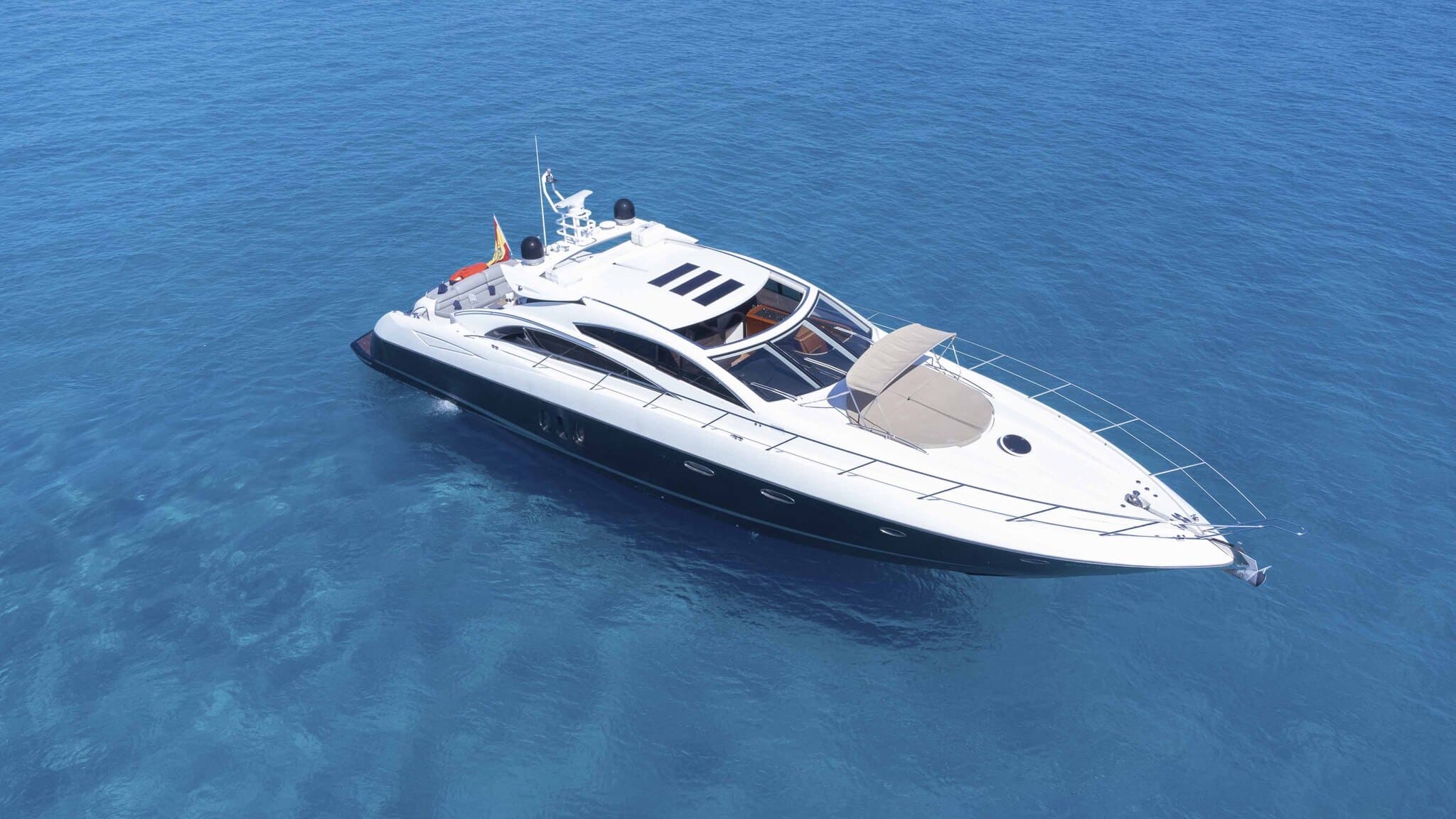 Starboard view 2 of Sunseeker Predator 72 El Boss - Yacht in Ibiza