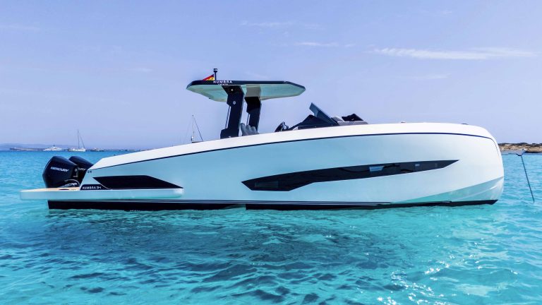 Starboard view of Kumbra 34 Santos - Yacht in Ibiza