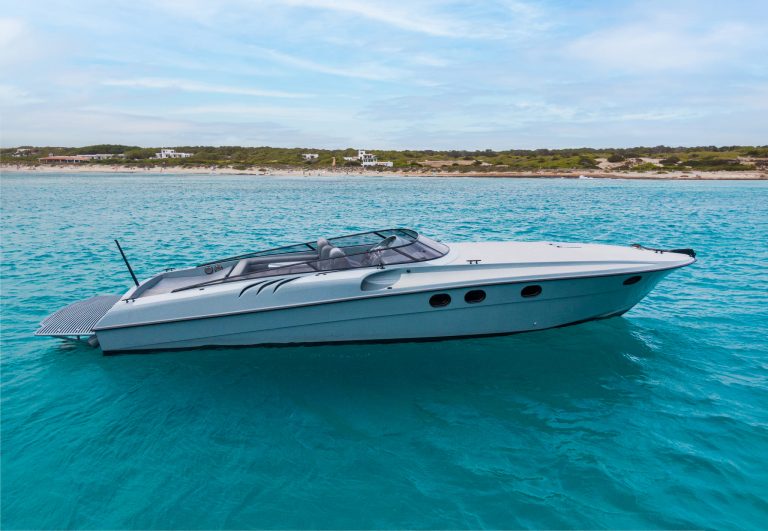 Magnum 44 Fuga in Ibiza