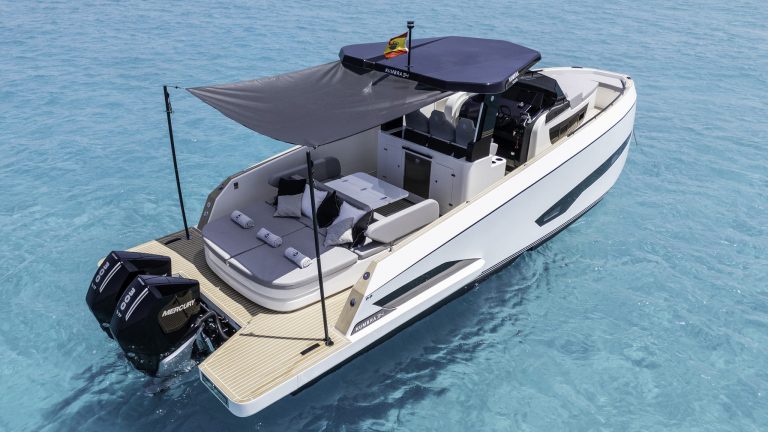 Shade of Kumbra 34 Enjoy - Yacht in Ibiza