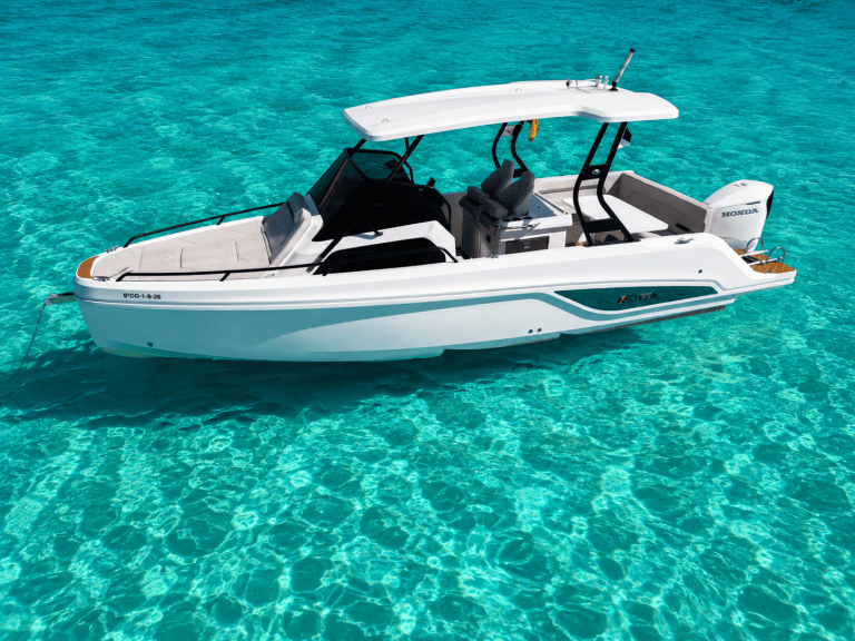 Port view 3 of Sterk 26 Lux - Motorboat in Ibiza