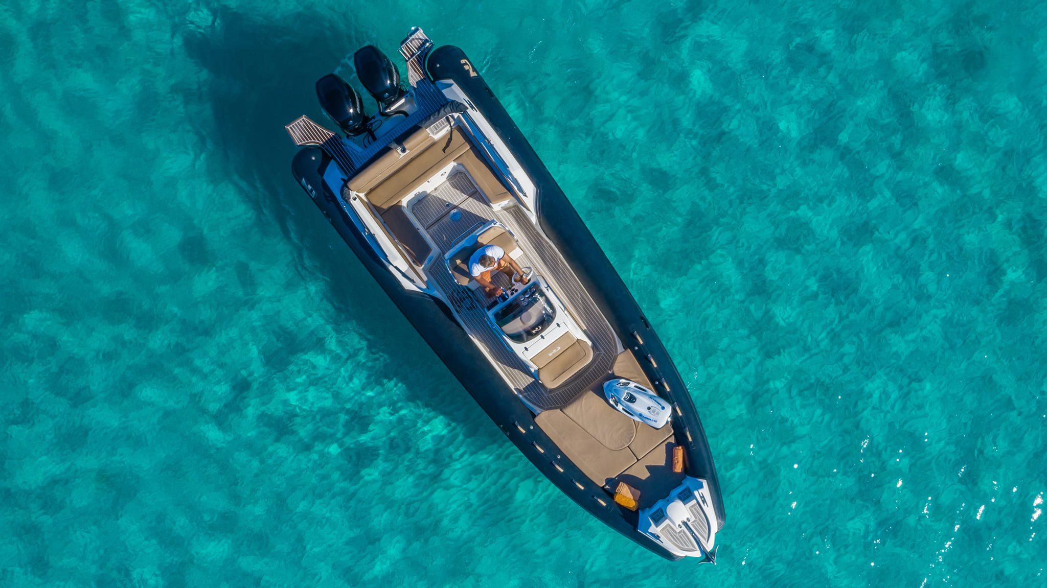 Air view of Nuova Jolly Prince 30 JLC - Inflatable boat in Ibiza