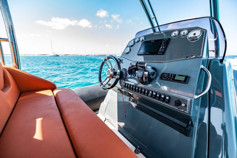 Rudder of Nuova Jolly Prince 38 Maluca - Inflatable boat in Ibiza