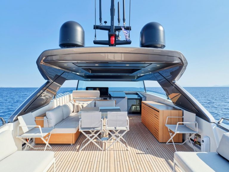 Fly bridge 2 of Sanlorenzo SX76 Fuquet duet - Yacht in Ibiza
