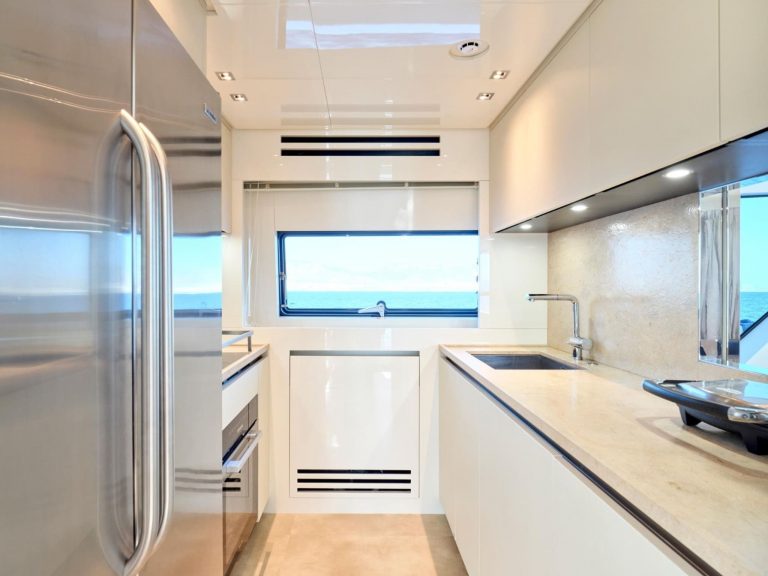 Kitchen of Sanlorenzo SX76 Fuquet duet - Yacht in Ibiza