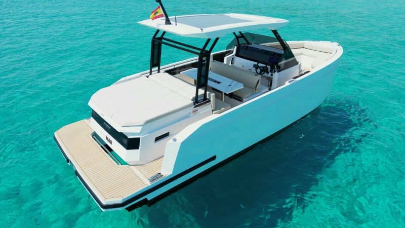 Sundeck of De Antonio D29 Blue mar - Motorboat in Ibiza